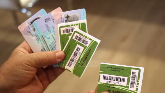 Top News - Pasaportat e skaduara/ Të vlefshme deri në fund të vitit