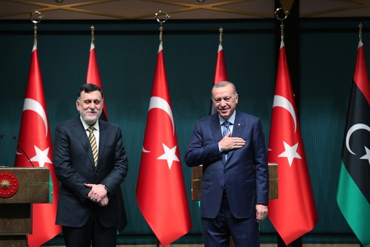 ما وراء الخبر- بعد سيطرة قوات حكومة الوفاق على العاصمة طرابلس.. ما آفاق التسوية السياسية في ليبيا؟