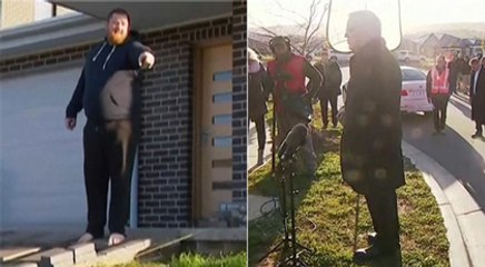 Yalın ayak çıktı bahçesinden başbakanı kovdu