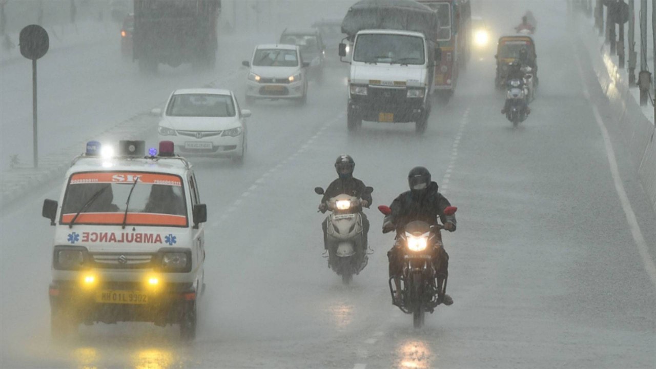 100 News: Heavy rain in Mumbai, waterlogging in some places