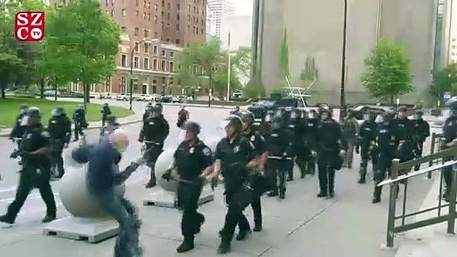 Sokak ortasında polis şiddeti