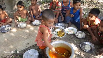 Tasty Hilsa-Elish Fish Curry Cooking By 3 Years Kid - Cute Baby Sneyha's Cooking Show