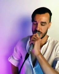 Cem Adrian'dan köy çocukları için yardım kampanyasına online konserle destek