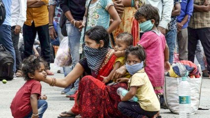 Left with no work, house helps leave Mumbai