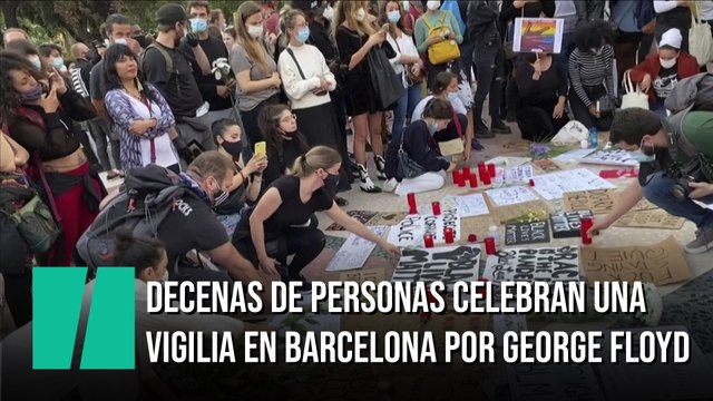 Decenas de personas celebran una vigilia en Barcelona en honor a George Floyd