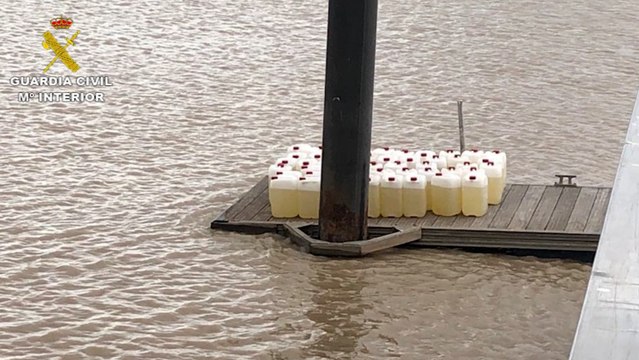 Incautados más de 2.500 litros de combustible para narcolanchas en Cádiz