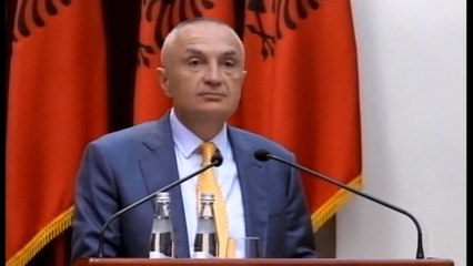 Скачать видео: Report TV - Presidenti Ilir Meta deklaratë për mediat