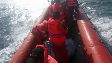 Longboat Tenggelam 22 Penumpang Selamat 1 Dalam Pencarian