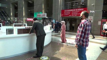 İstanbul Adalet Sarayı’ndaki korona virüs önlemleri görüntülendi