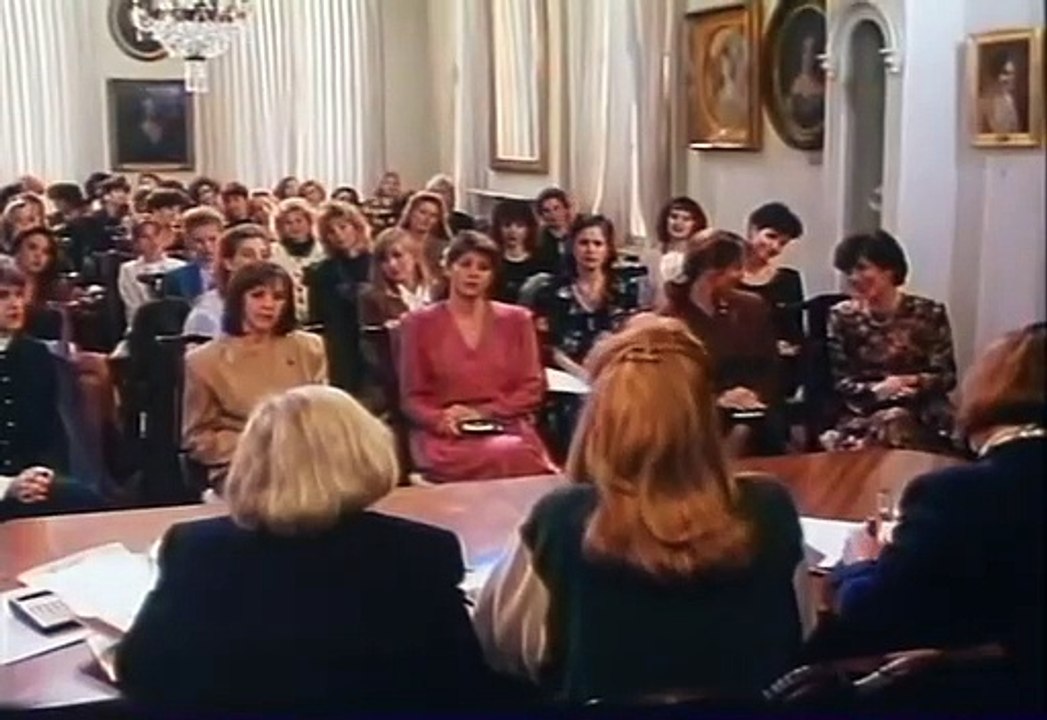 Something To Talk About - Trailer
