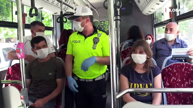 Yüksek ateş nedeniyle halk otobüsünden indirilen yolcu hastaneye kaldırıldı