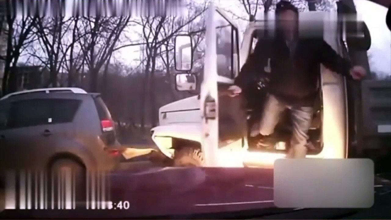 Car crash #44