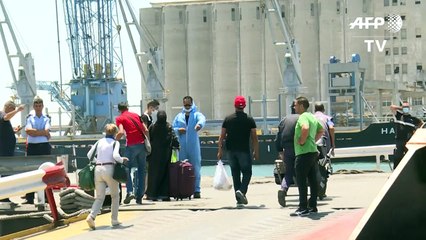 سفينة تعيد من تونس أكثر من ألف مقيم بفرنسا