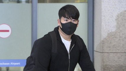 '고개 숙인' 강정호...여론은 '싸늘' / YTN