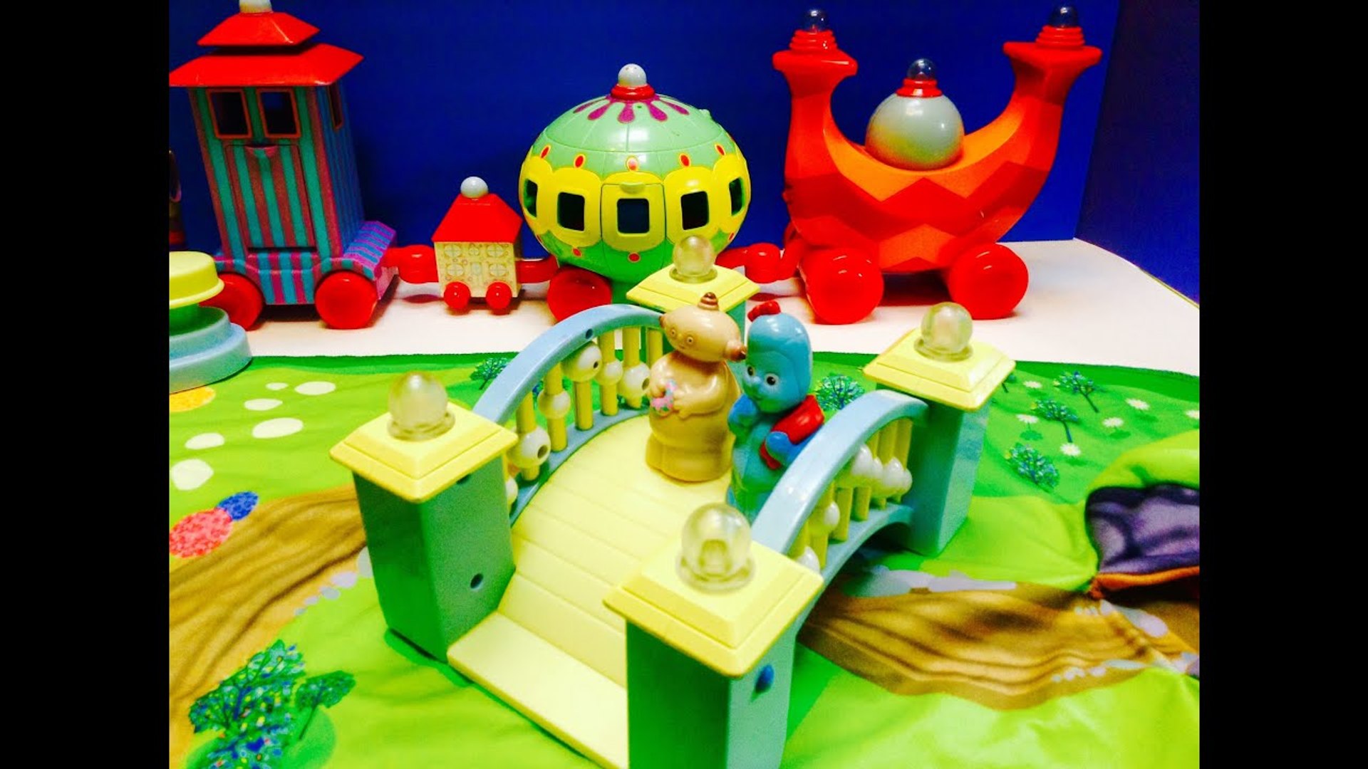 In the night sales garden play set