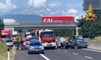 Arezzo - Incidente stradale su A1: 4 morti, 2 sono bambini (05.06.20)
