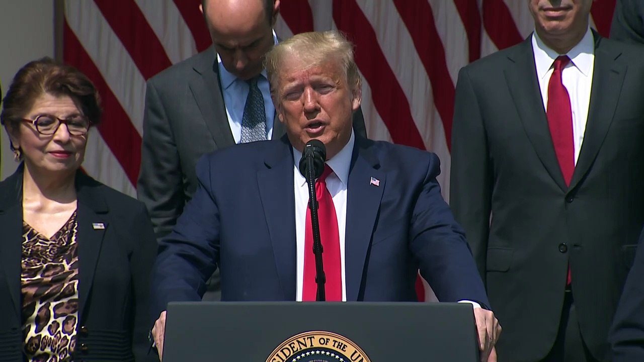 Trump dice que EEUU ha "superado en gran medida" la pandemia del coronavirus