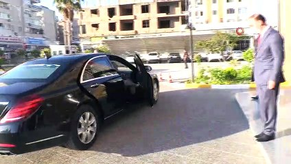 Bakan Akar, Şanlıurfa Valisi Erin'i ziyaret etti