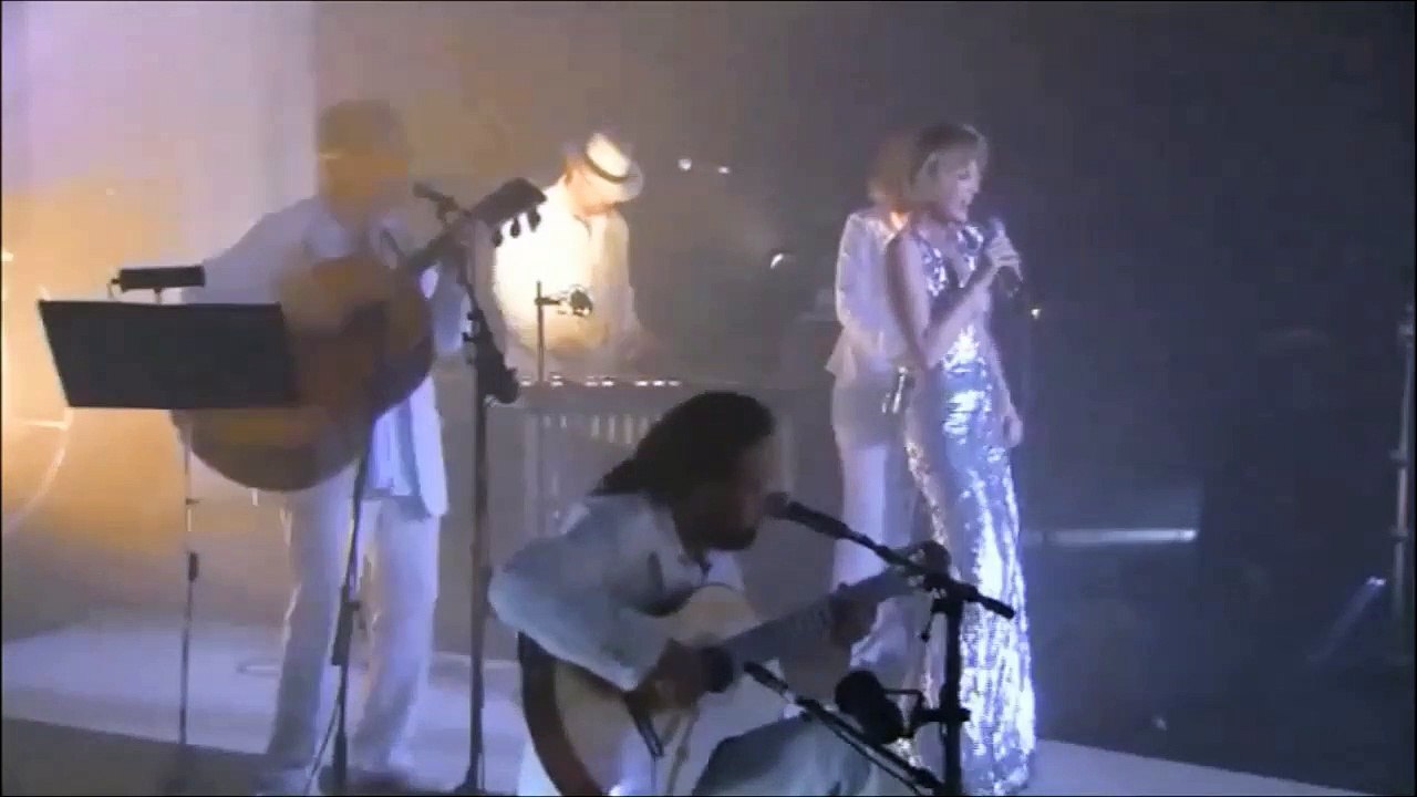 Arielle Dombasle (live) — “Whispering” | (From “Arielle Dombasle : En Concert À L'Olympia”) — BRUNO COQUATRIX | { Édiion Collector }
