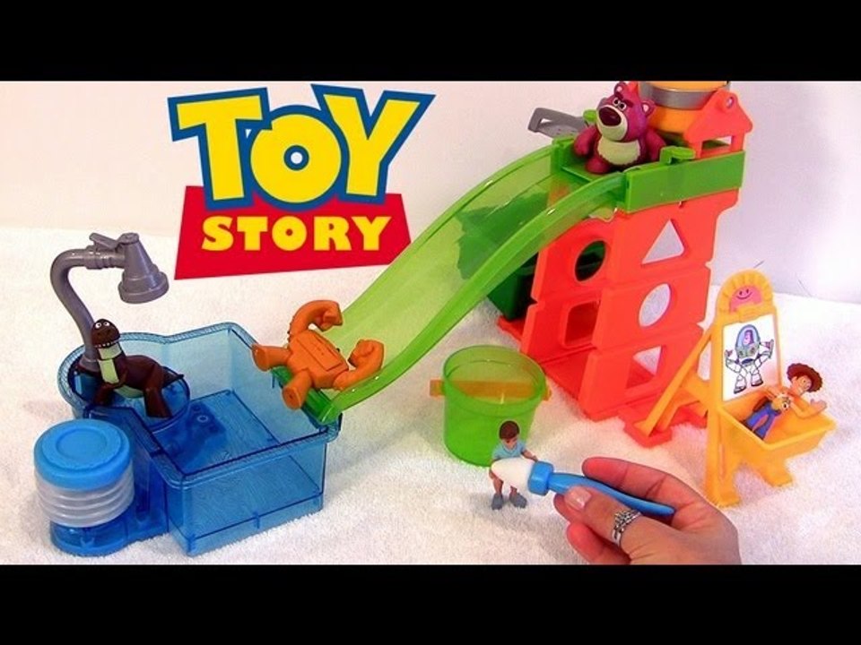 Cars Color Changers in Toy Story Slide n Surprise Playground Color