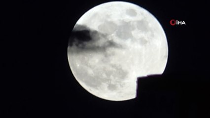 Van semalarında ay tutulması böyle görüntülendi