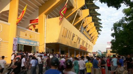 Football supporters return to the terraces of Vietnam