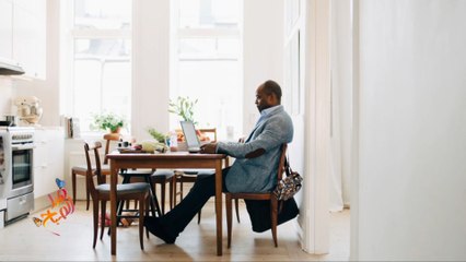 العمل من المنزل.. نقاط إيجابية وتداعيات سلبية