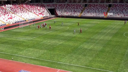 Sivasspor hazırlık maçı yaptı