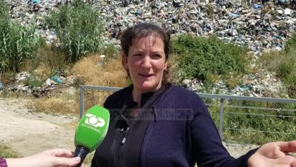 Plehrat nga Durrësi në Manzë/ Protestë e banorëve: Po na ndotin tokat