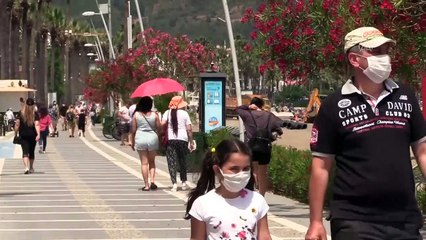 18 yaş altı çocuklar güneşli havanın tadını çıkardı - MUĞLA