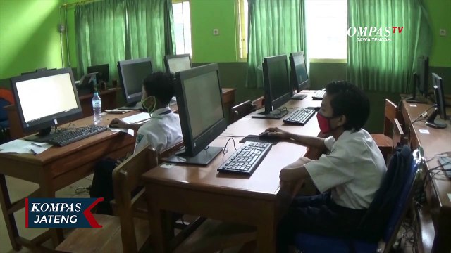 Ujian Sekolah, Sekolah Fasilitasi Siswa yang Tak Punya Andoid