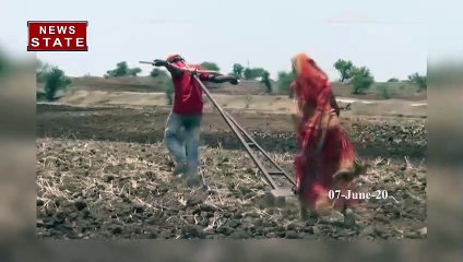 पंचायत को मिला था राष्ट्रपति अवॉर्ड, अब गरीबी में युवक खुद हल में लगकर जोत रहा खेत