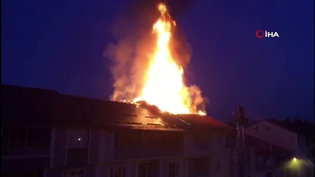 Çatı biranda alevlere teslim oldu