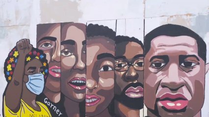 جداريات تخلد ذكرى جورج فلويد والقضية التي يرمز إليها