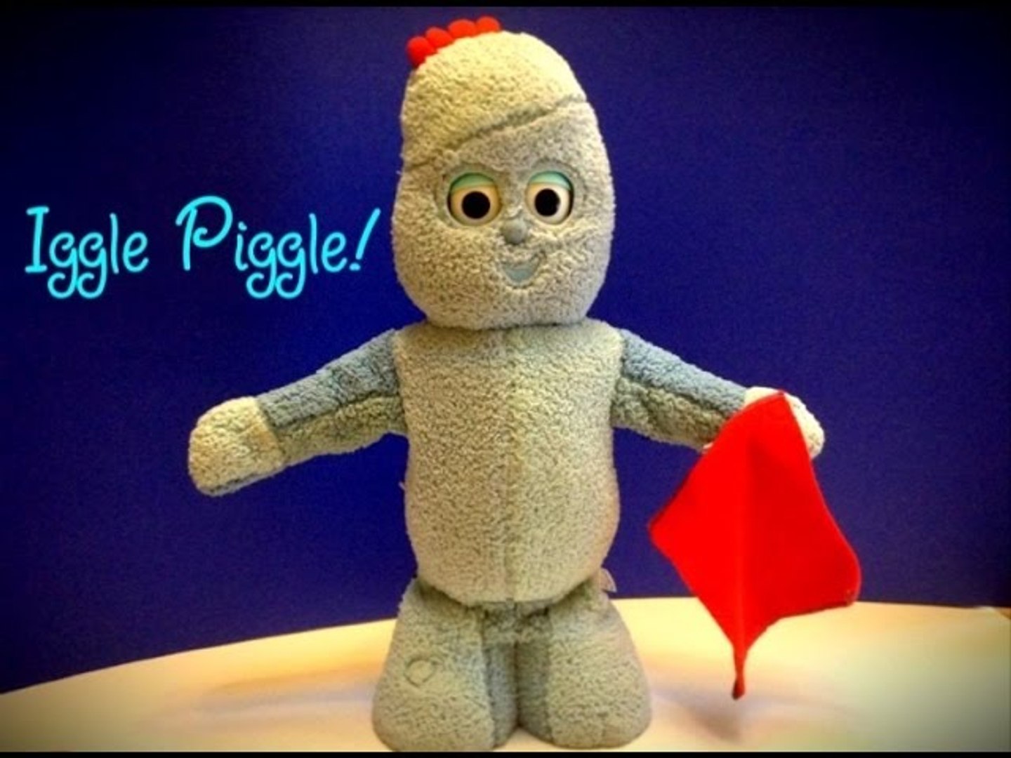 large iggle piggle talking toy