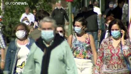 Normas para la apertura en España, donde 255.000 personas recibirán el ingreso mínimo vital este mes