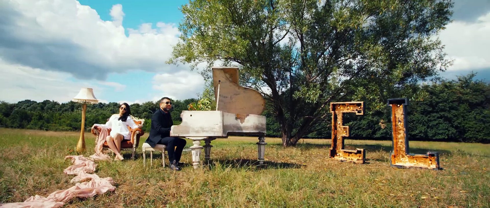 SORINA CEUGEA cu LIVIU PUSTIU si DANEZU - Furtuni si ploi in suflet