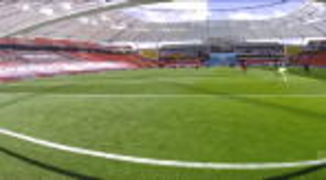 30e j. - Le Bayern poursuit son cavalier seul