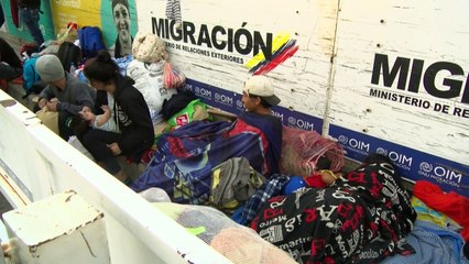 Venezuela restringe paso de migrantes por frontera con Colombia