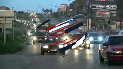 43 ilin geçiş noktası kilitlendi, kilometrelerce araç kuyruğu oluştu