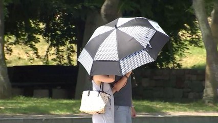 [날씨] 서울 등 중부 첫 폭염주의보...온열 질환 유의 / YTN