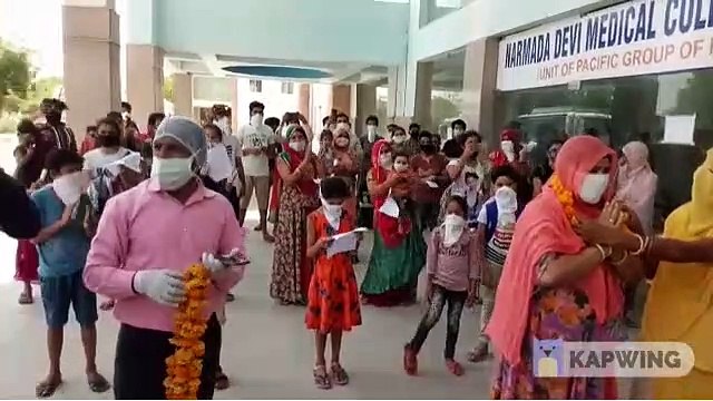 musical instruments played while discharging corona positive patients