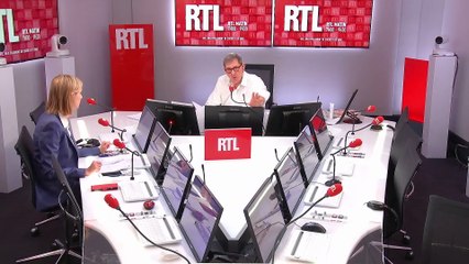 Le gouvernement veut "convertir" les grandes entreprises au masque textile