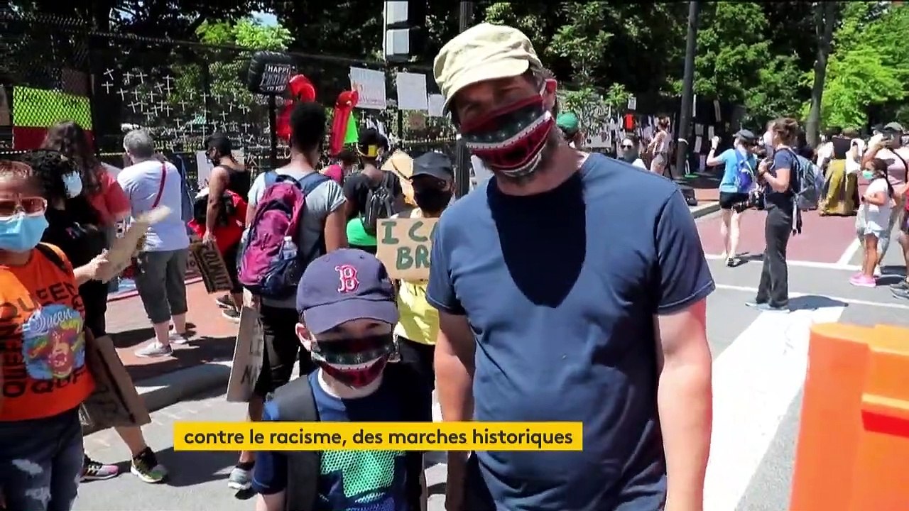 Etats-Unis : de jeunes manifestants blancs et noirs unis contre le racisme