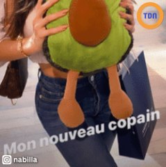 Nabilla nous présente son “nouveau copain” !