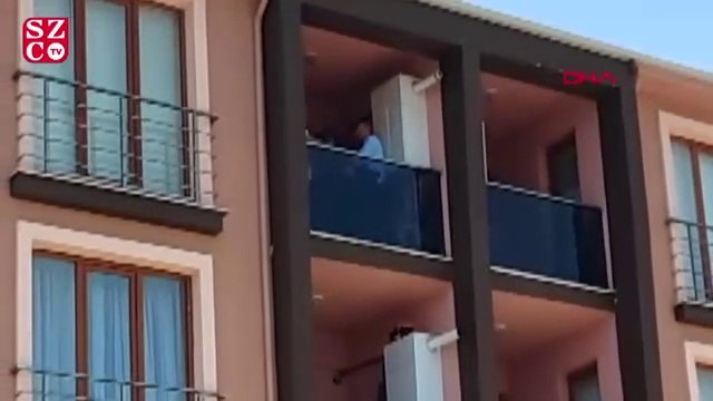 Boşandığı eşini ayağından vurup evde rehin aldı