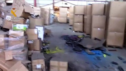 Investigadas tres personas por el hallazgo de toneladas de tóneres en un almacén clandestino