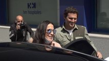 Malú y Albert Rivera abandonan el hospital con su hija recién nacida