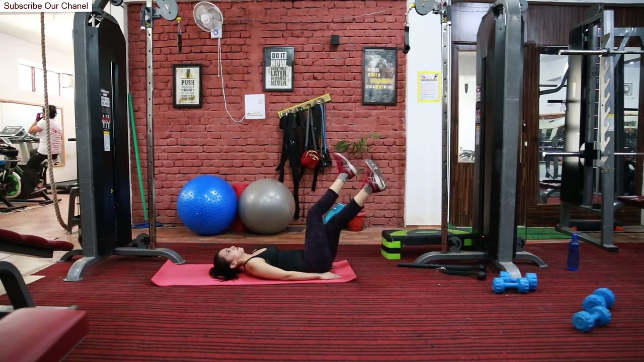 Cardio and Abs home based workout | Five Minute At Home Abs Workout