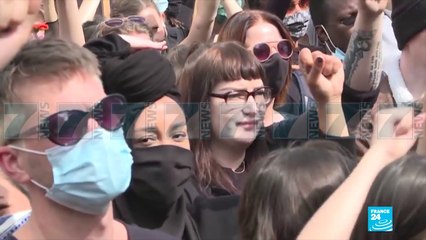 SHBA, PROTESTA ME KENGE E KERCIME - News, Lajme - Kanali 7